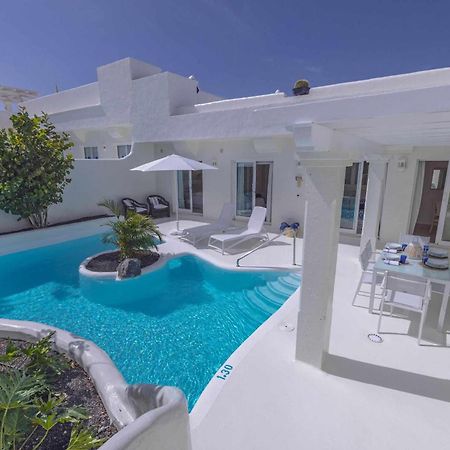 Villa Tiguaro Piscina Climat Jacuzzy Ac Villa 9 12 Corralejo Eksteriør billede