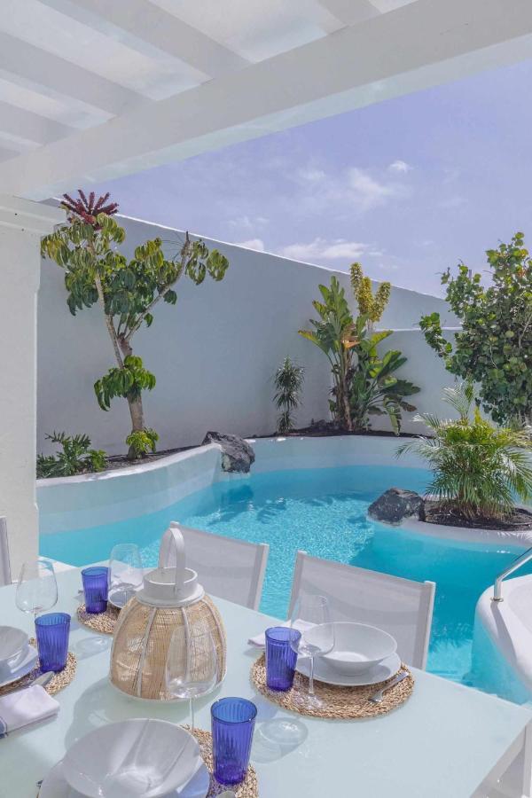Villa Tiguaro Piscina Climat Jacuzzy Ac Villa 9 12 Corralejo Eksteriør billede